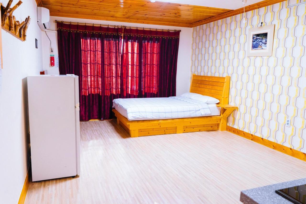 White Cabin Πιόνγκτσανγκ Εξωτερικό φωτογραφία