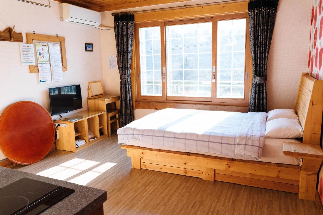 White Cabin Πιόνγκτσανγκ Εξωτερικό φωτογραφία